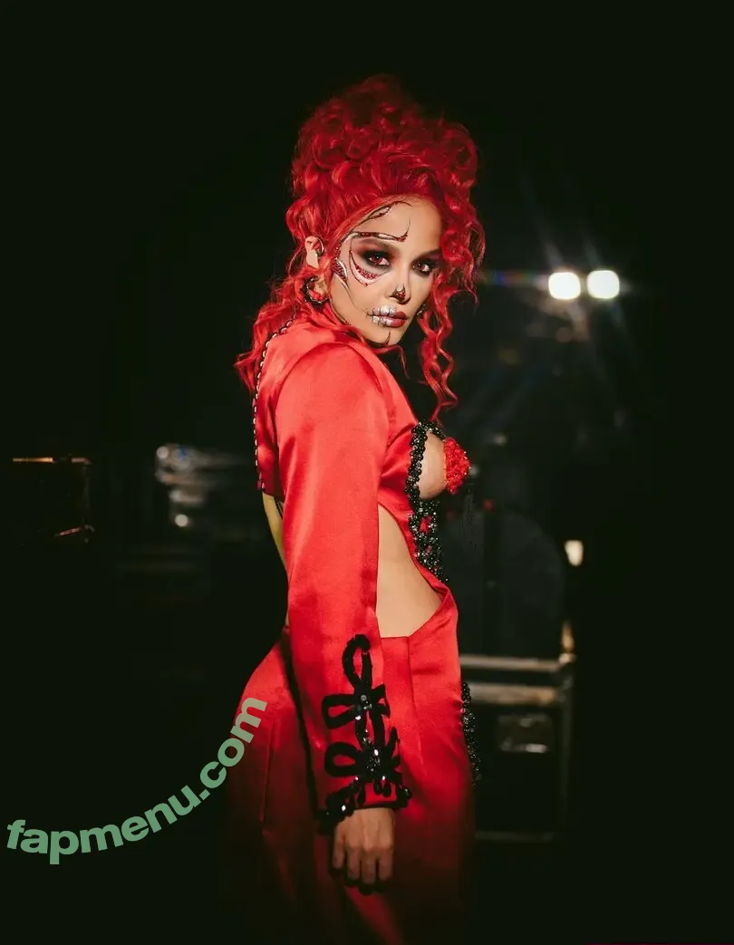 Maiara nude photo #0094 (Maiara)