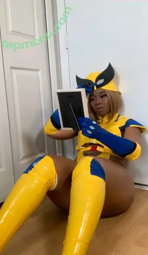 Maibunnii / maicocoanut nude photo #0050