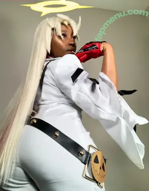 Maibunnii / maicocoanut nude photo #0113