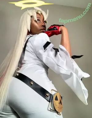 Maibunnii / maicocoanut nude photo #0114