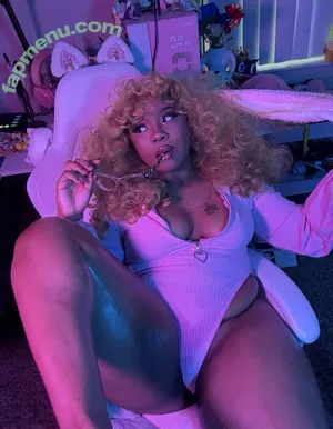 Maibunnii / maicocoanut nude photo #0180