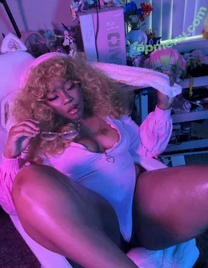 Maibunnii / maicocoanut nude photo #0192