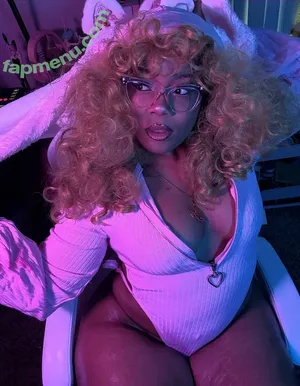 Maibunnii / maicocoanut nude photo #0198