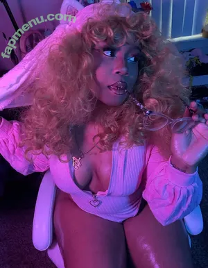 Maibunnii / maicocoanut nude photo #0205