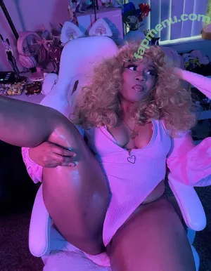 Maibunnii / maicocoanut nude photo #0206