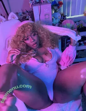 Maibunnii / maicocoanut nude photo #0212