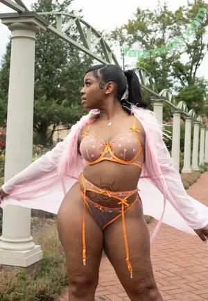 Maibunnii / maicocoanut nude photo #0260