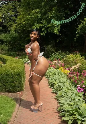 Maibunnii / maicocoanut nude photo #0264