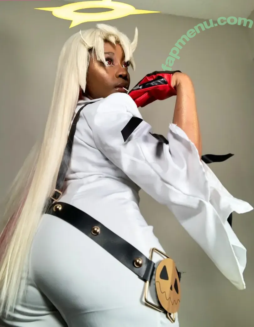 Maibunnii nude photo #0113 (maicocoanut)