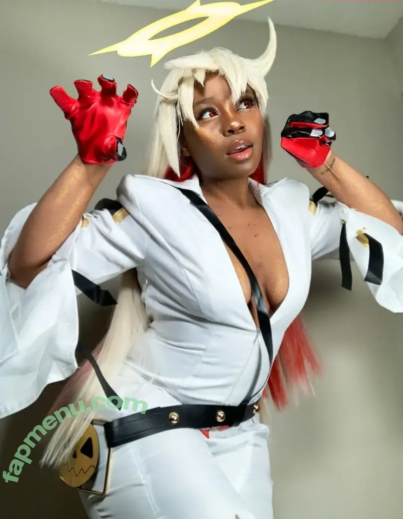 Maibunnii nude photo #0115 (maicocoanut)