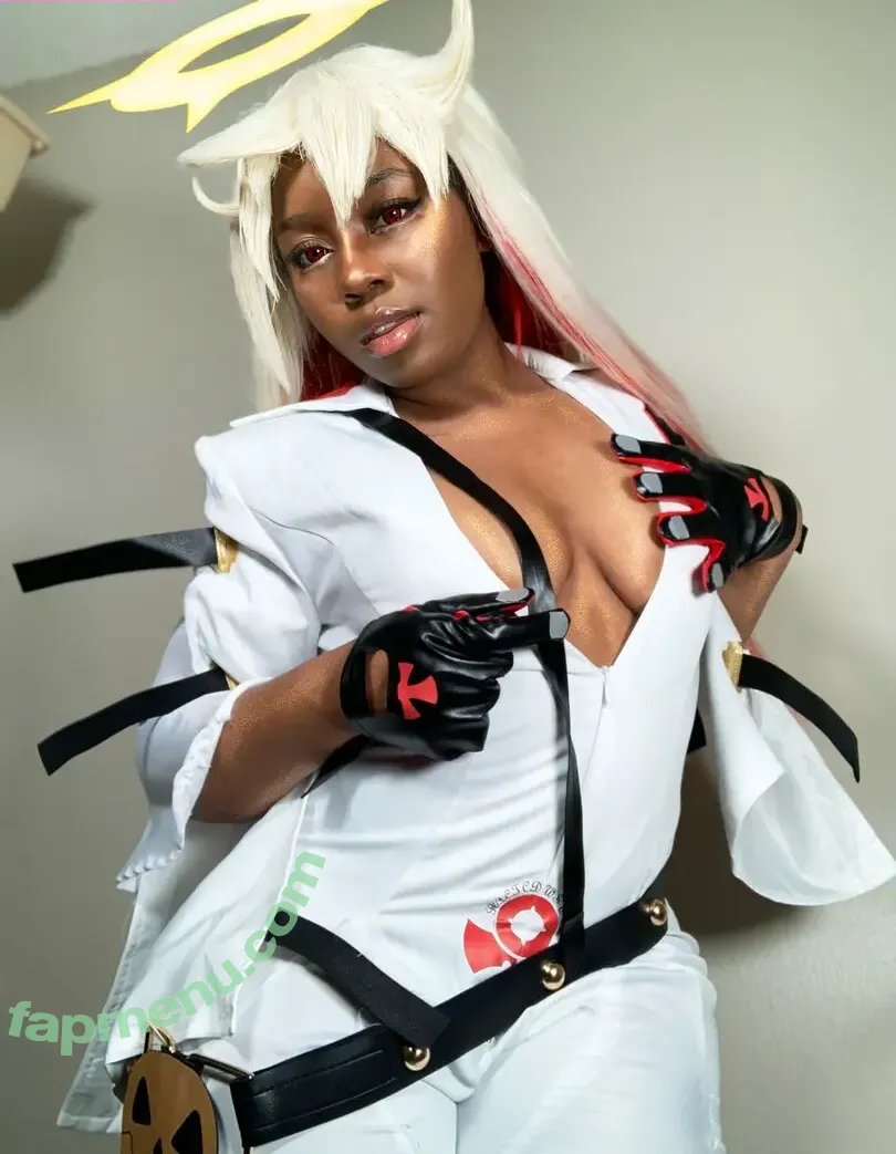 Maibunnii nude photo #0117 (maicocoanut)