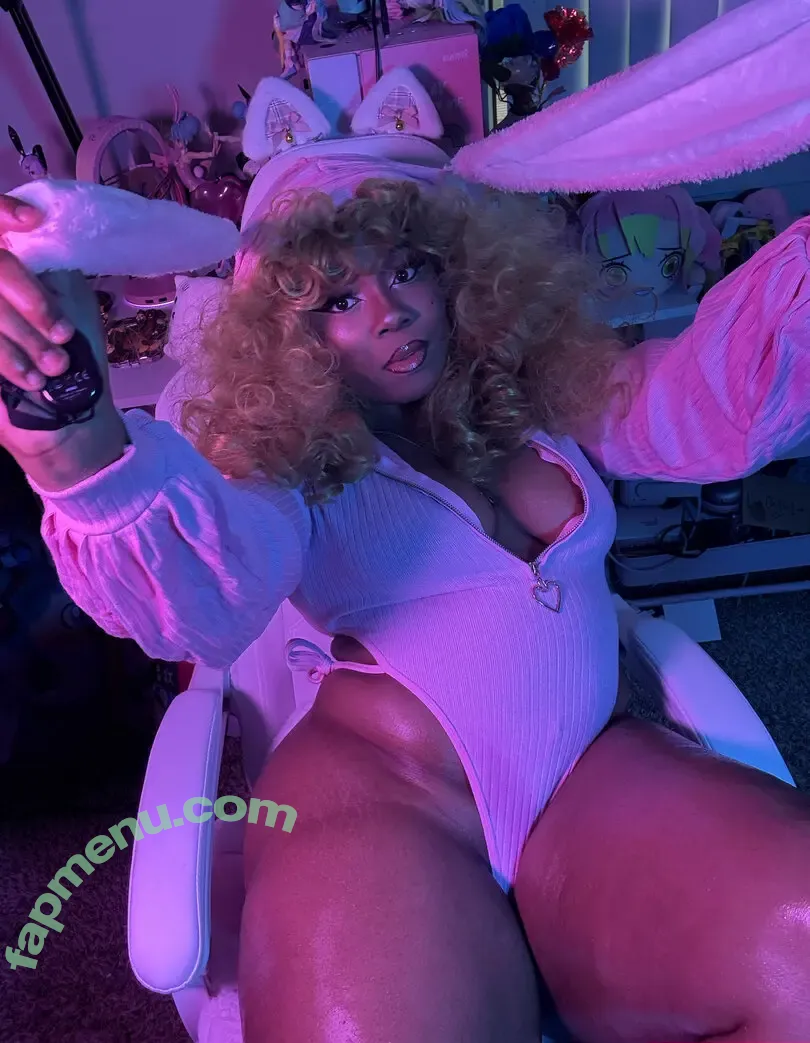 Maibunnii nude photo #0184 (maicocoanut)