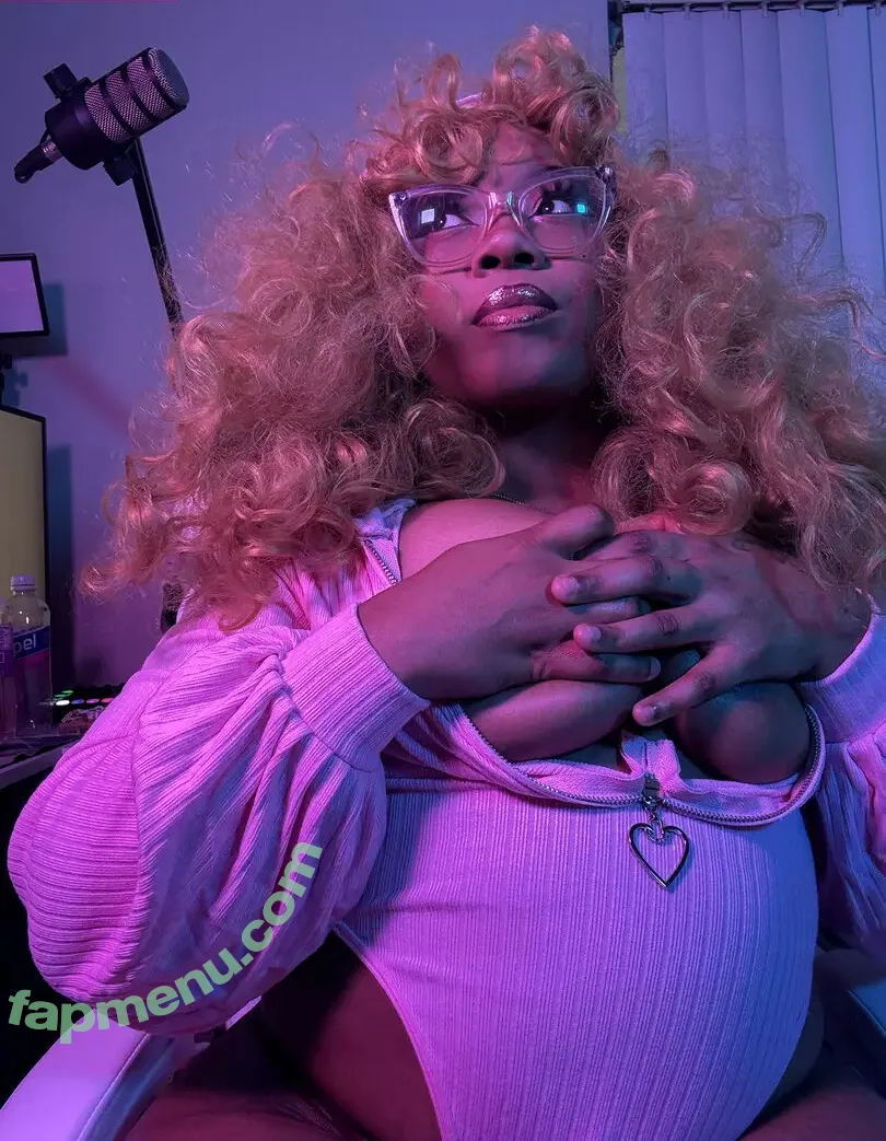 Maibunnii nude photo #0191 (maicocoanut)