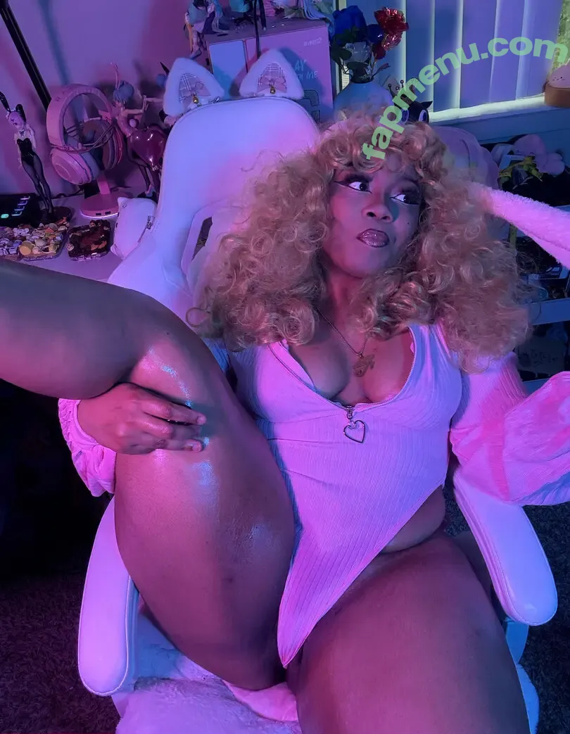 Maibunnii nude photo #0206 (maicocoanut)