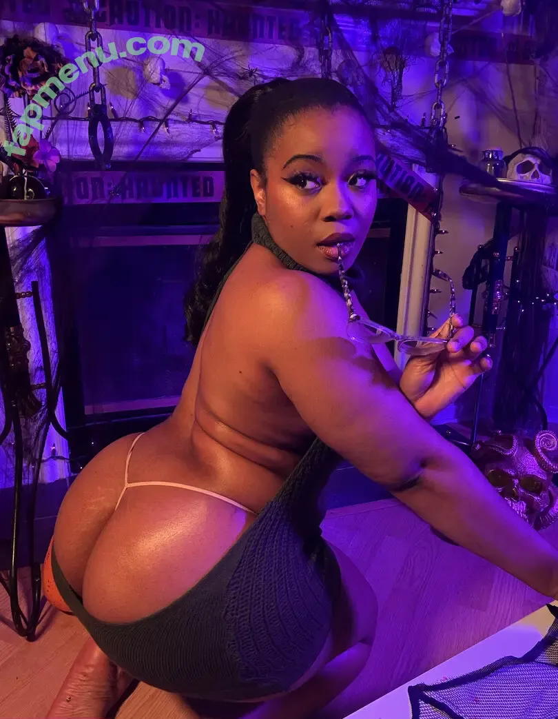 Maibunnii nude photo #0228 (maicocoanut)