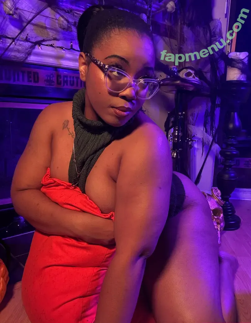 Maibunnii nude photo #0236 (maicocoanut)