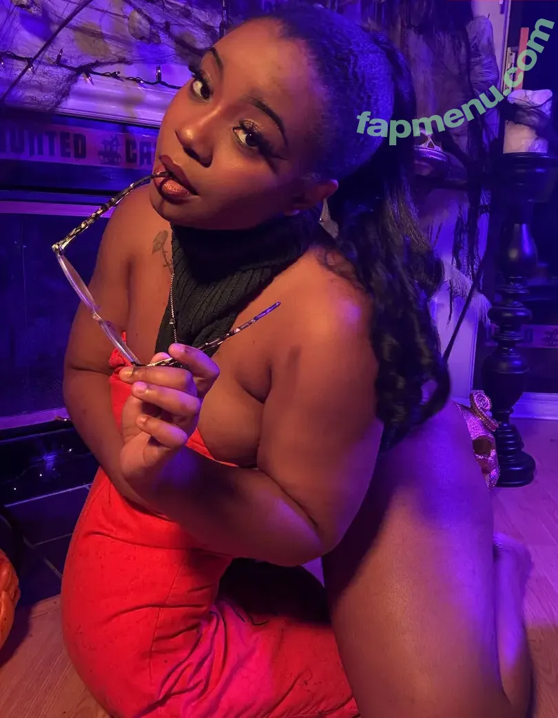 Maibunnii nude photo #0238 (maicocoanut)