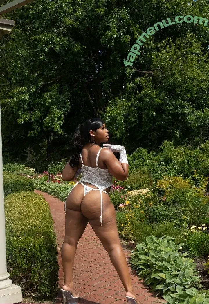 Maibunnii nude photo #0271 (maicocoanut)