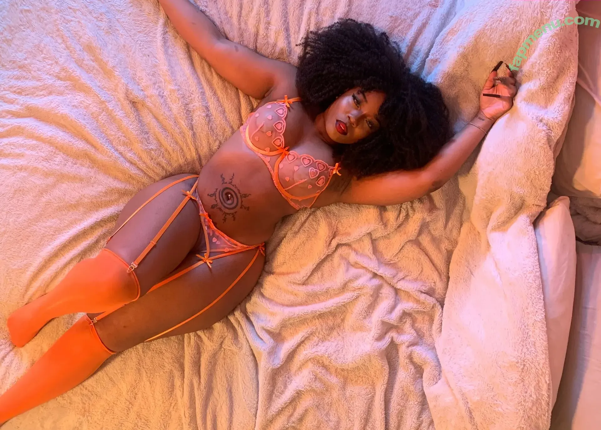 Maibunnii nude photo #0288 (maicocoanut)