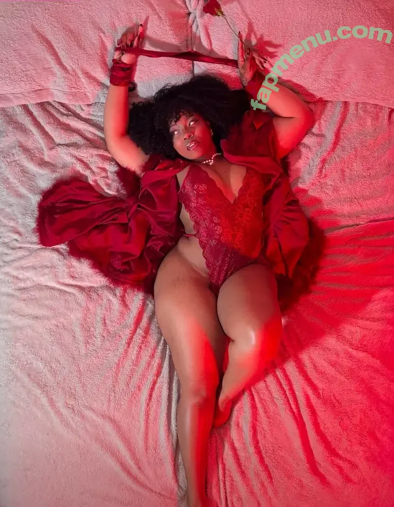 Maibunnii nude photo #0307 (maicocoanut)