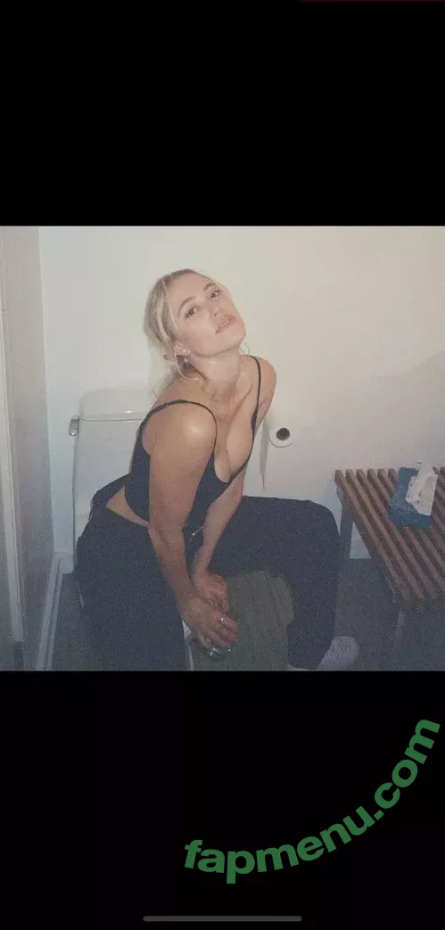 Maika Monroe nude photo #0018 (maikamonroe)