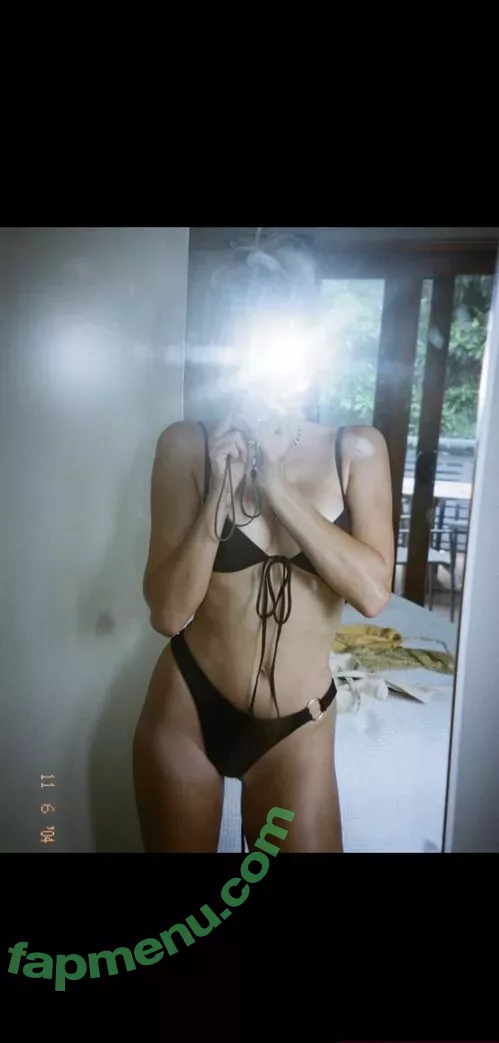 Maika Monroe nude photo #0032 (maikamonroe)