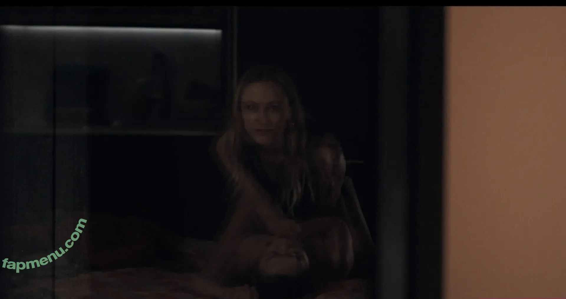 Maika Monroe nude photo #0361 (maikamonroe)