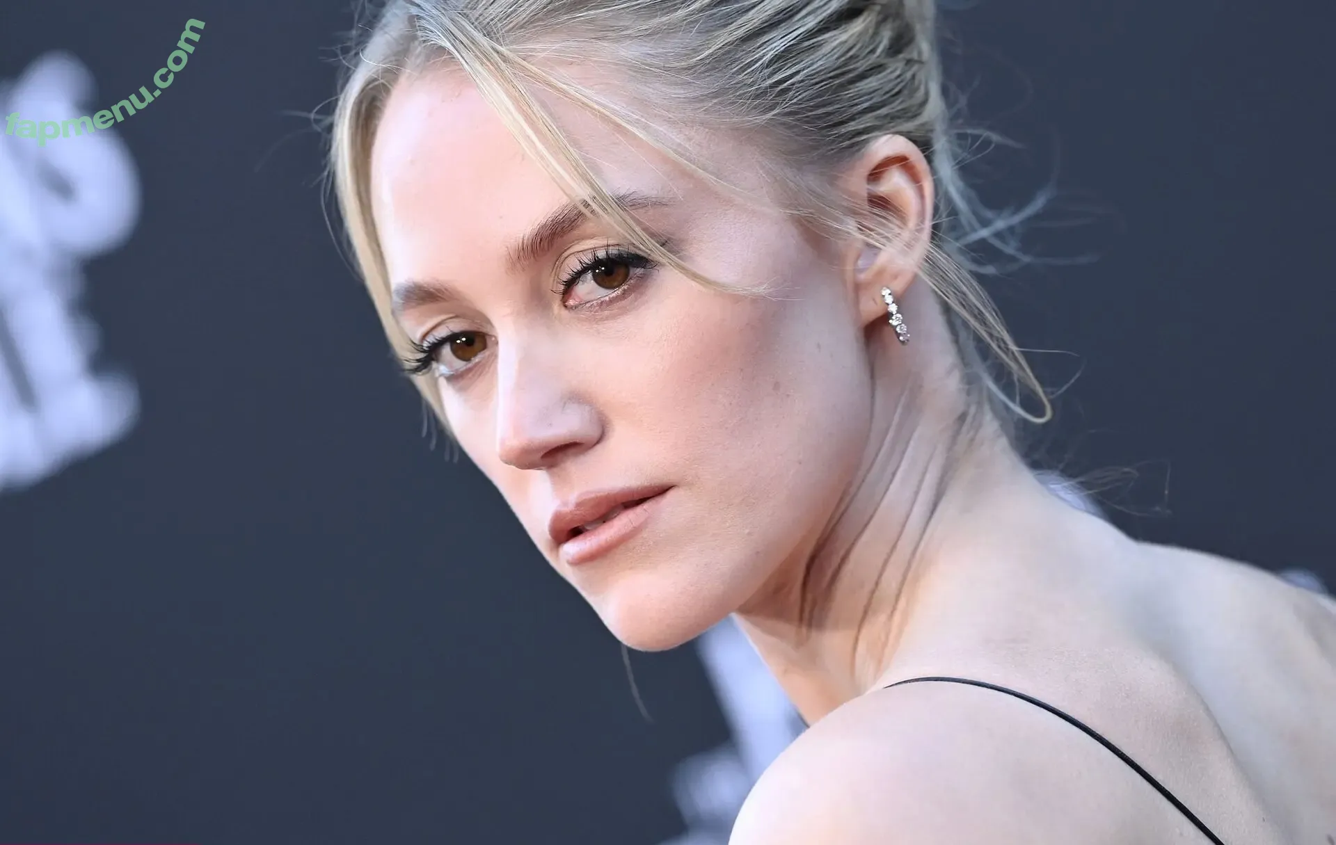 Maika Monroe nude photo #0406 (maikamonroe)