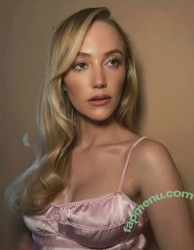 Maika Monroe nude photo #0413 (maikamonroe)