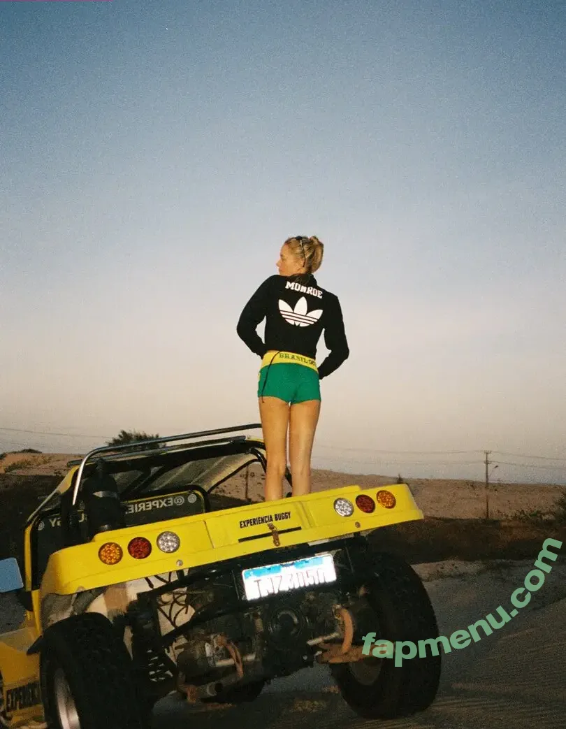 Maika Monroe nude photo #0476 (maikamonroe)