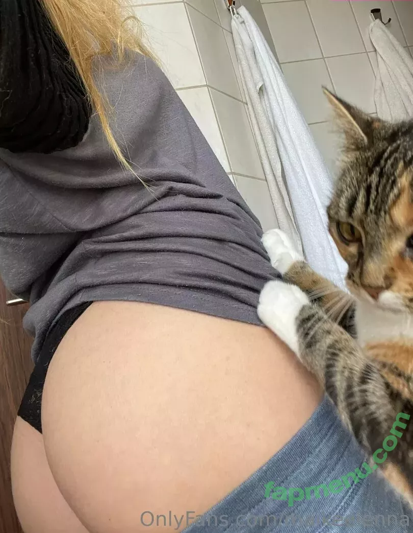 maikeelenna nude photo #0077 (maiku / skyress_vip)