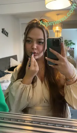  nude photo #0007