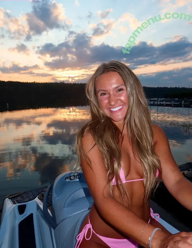 Maisie Boesiger nude photo #0001 (maisieboesiger)