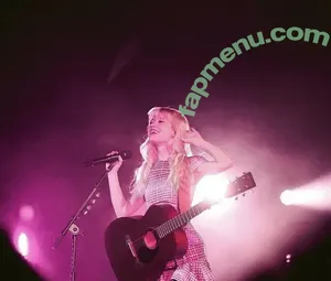 Maisie Peters / maisiehpeters nude photo #0321