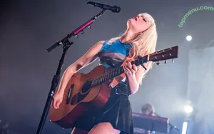 Maisie Peters / maisiehpeters nude photo #0324