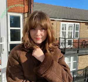 Maisie Peters / maisiehpeters nude photo #0373