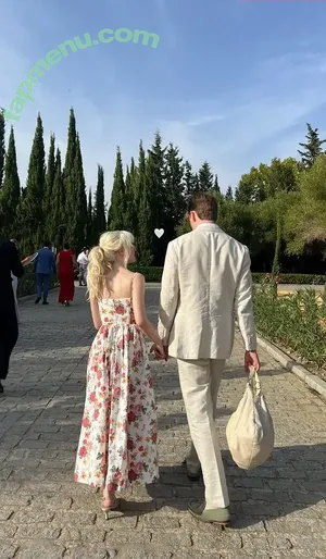 Maisie Peters / maisiehpeters nude photo #0380