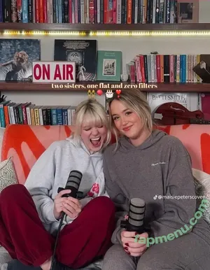 Maisie Peters / maisiehpeters nude photo #0385