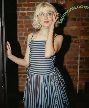 Maisie Peters / maisiehpeters nude photo #0439