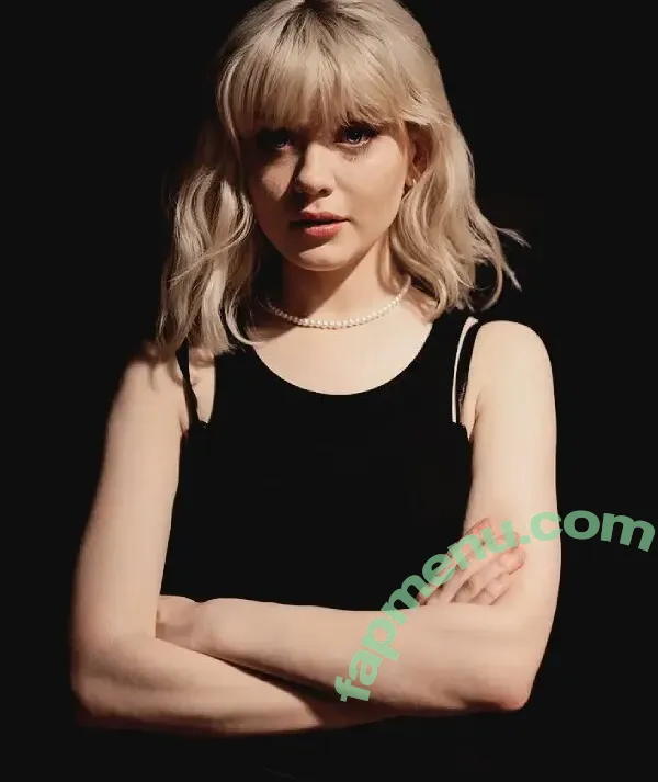 Maisie Peters nude photo #0279 (maisiehpeters)