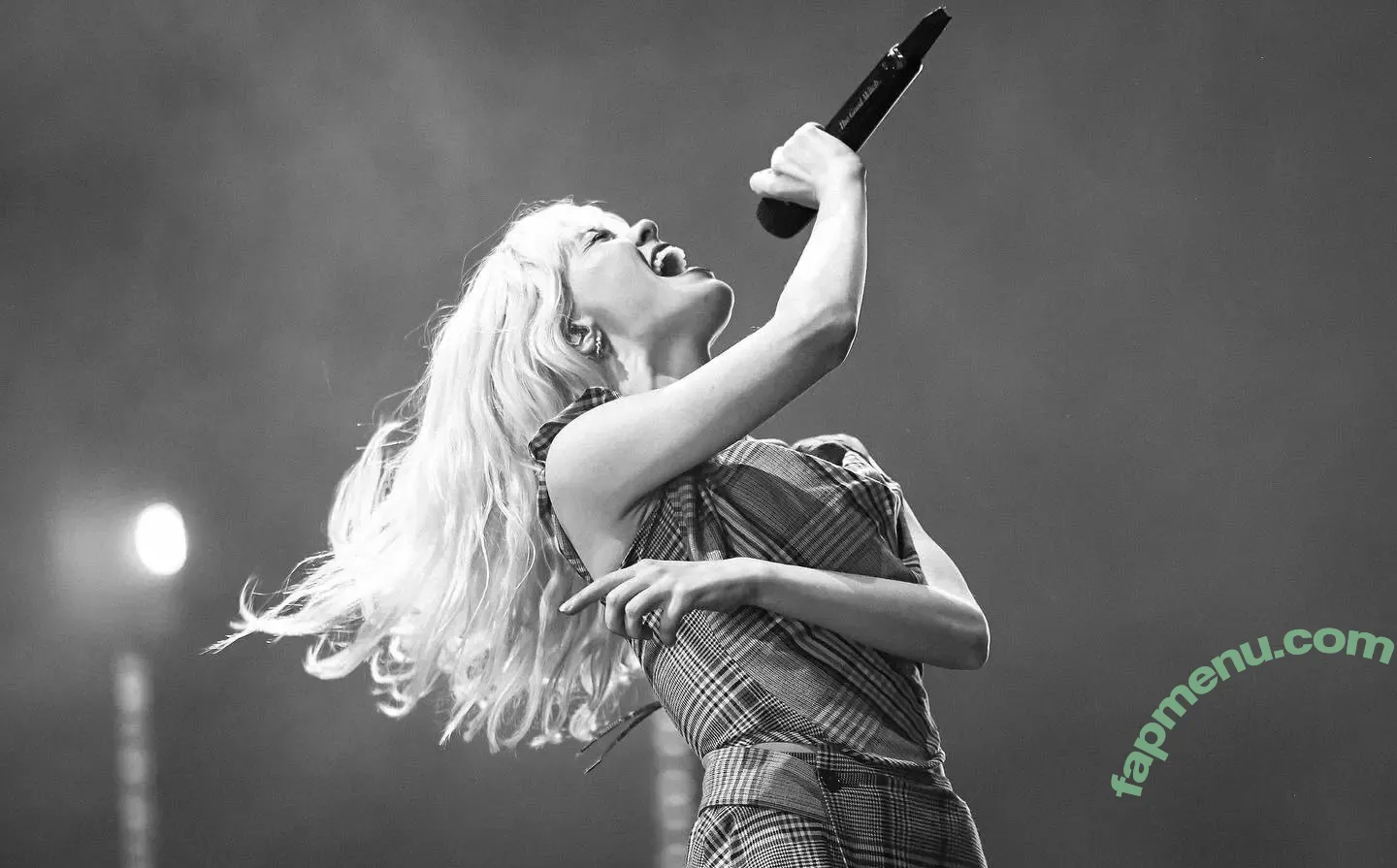 Maisie Peters nude photo #0293 (maisiehpeters)