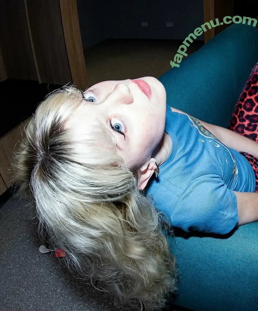 Maisie Peters nude photo #0328 (maisiehpeters)