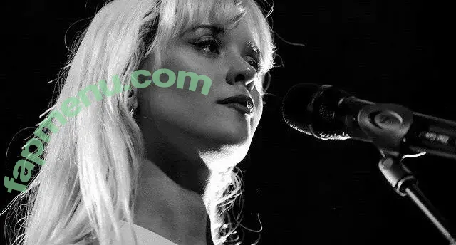 Maisie Peters nude photo #0329 (maisiehpeters)