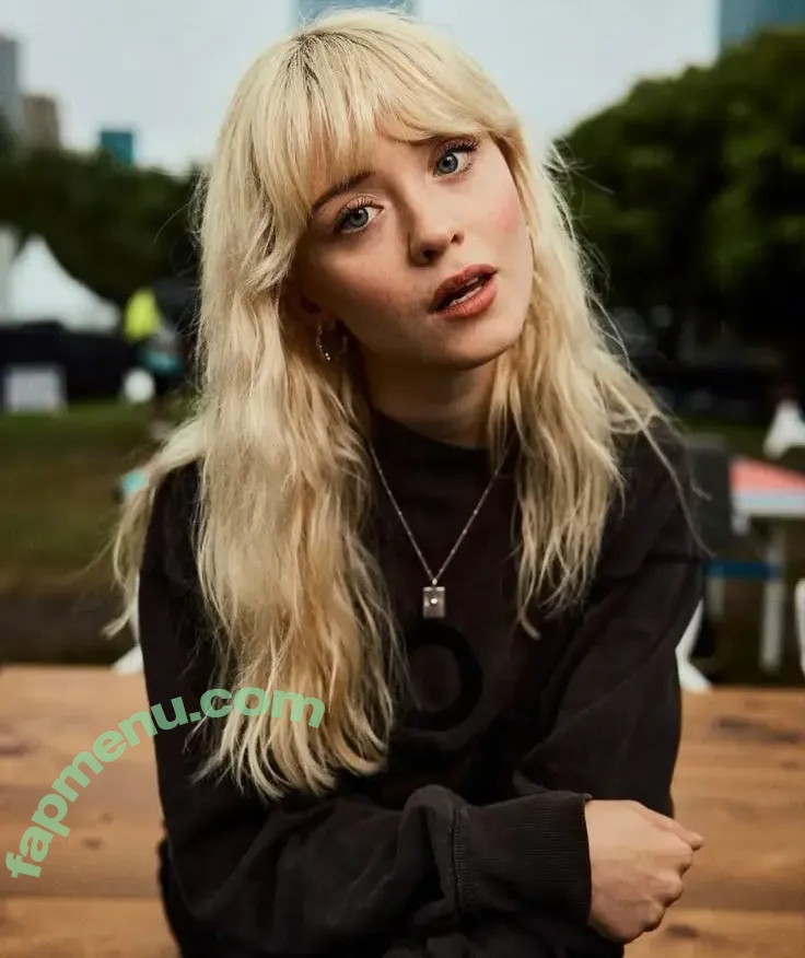 Maisie Peters nude photo #0379 (maisiehpeters)