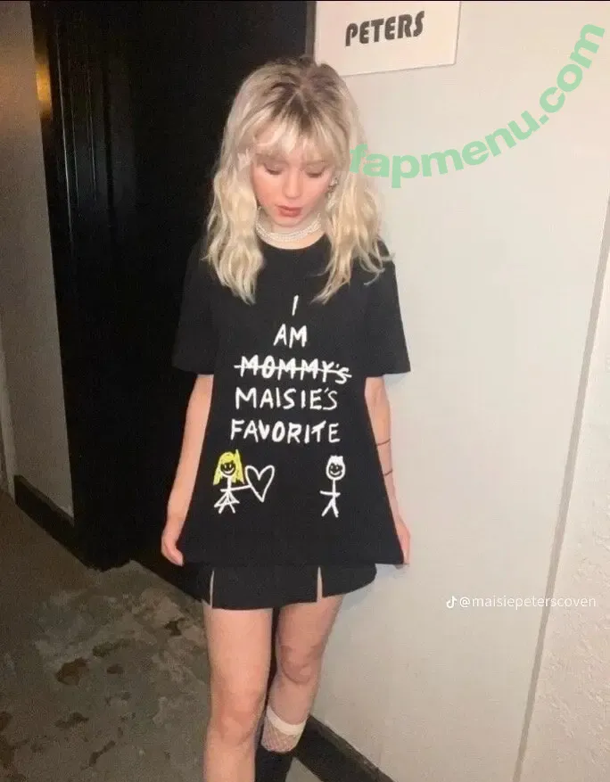Maisie Peters nude photo #0387 (maisiehpeters)