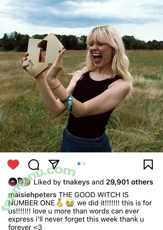 Maisie Peters nude photo #0396 (maisiehpeters)