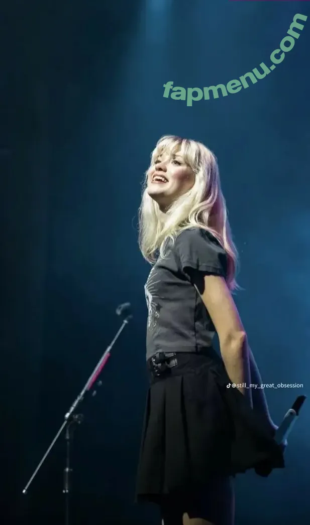 Maisie Peters nude photo #0403 (maisiehpeters)