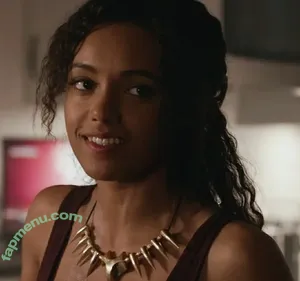 Maisie Richardson-Sellers / maisiersellers nude photo #0039