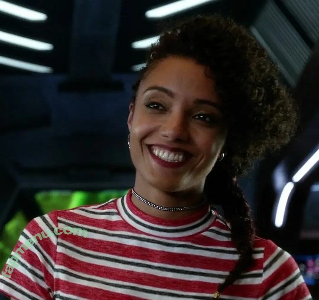 Maisie Richardson-Sellers nude photo #0034 (maisiersellers)