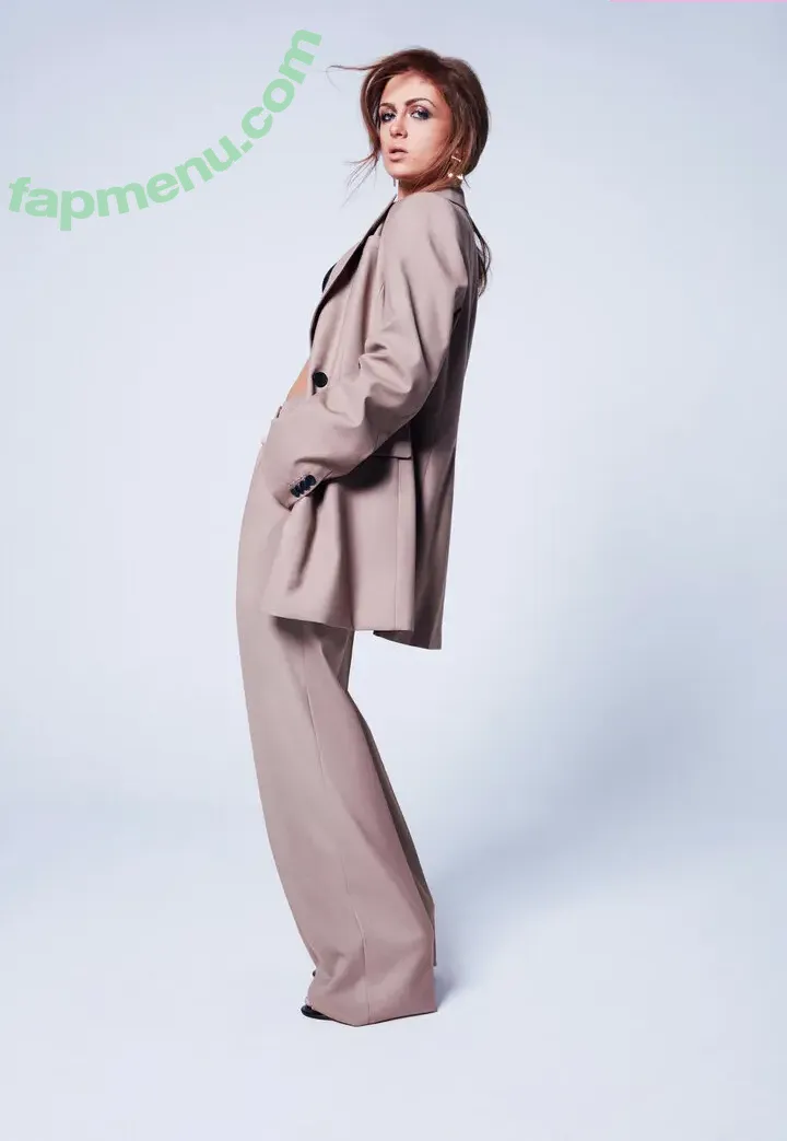 Maisie Smith nude photo #0454 (maisiesmithofficial)